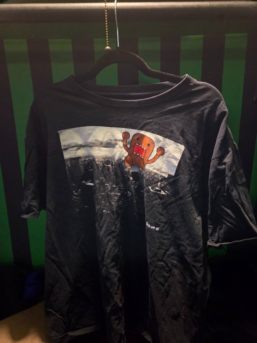 [VINTAGE] Domo-kun "City Attack" Graphic T-Shirt - XL